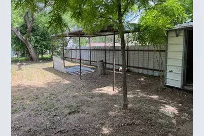 1803 S Pecan St, Brady, TX 76825 - Photo 24