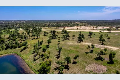 766 Ingram Ln, Fredericksburg, TX 78624 - Photo 2