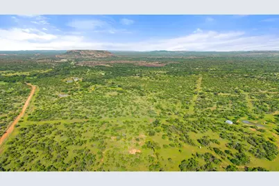 6304 County Rd 110, Llano, TX 78643 - Photo 2