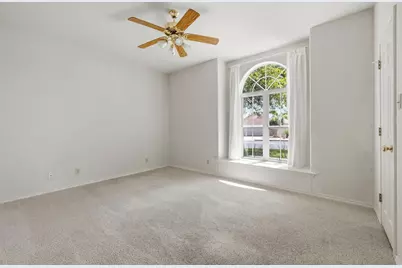 608 Tanya, Fredericksburg, TX 78624 - Photo 16