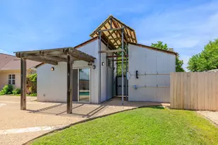 608 Tanya, Fredericksburg, TX 78624 - Photo 30