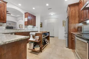 1605 Timberwood Dr, Fredericksburg, TX 78624 - Photo 6