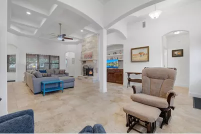 1605 Timberwood Dr, Fredericksburg, TX 78624 - Photo 4