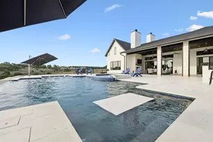 1051 N Cattlemans Xing Dr, Kerrville, TX 78028 - Photo 36