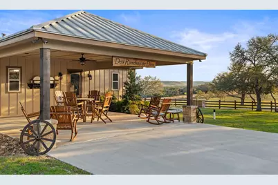 4827 Maenius Rd, Blanco, TX 78606 - Photo 12
