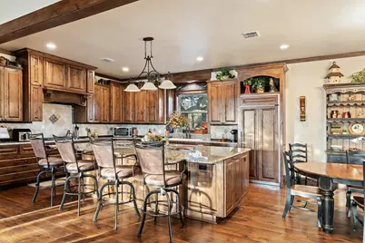 4827 Maenius Rd, Blanco, TX 78606 - Photo 8