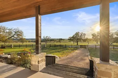 4827 Maenius Rd, Blanco, TX 78606 - Photo 2