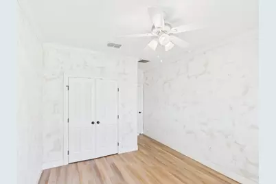 1705 Cherrywood Dr, Fredericksburg, TX 78624 - Photo 10