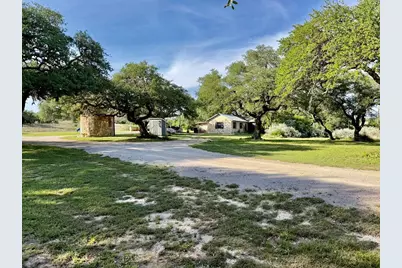 3513 N US Hwy 281, Blanco, TX 78606 - Photo 6
