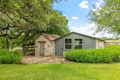 1251 Doebbler Rd, Fredericksburg, TX 78624 - Photo 48