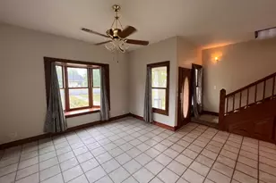 211 W Hackberry St, Fredericksburg, TX 78624 - Photo 6