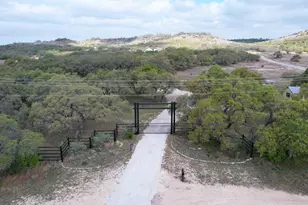 3513 N US Hwy 281, Blanco, TX 78606 - Photo 34