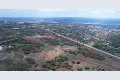 3513 N US Hwy 281, Blanco, TX 78606 - Photo 32