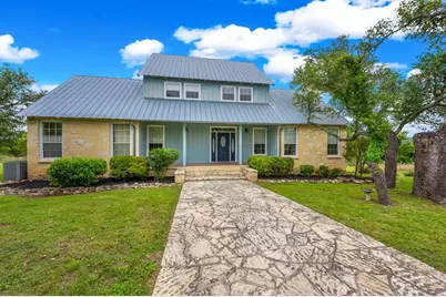 5545 Center Point Rd, Fredericksburg, TX 78624 - Photo 2