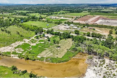 5953 Hwy 27, Center Point, TX 78010 - Photo 2
