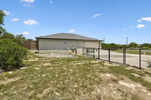 118 Red Tail Cove, Spring Branch, TX 78070 - Photo 28