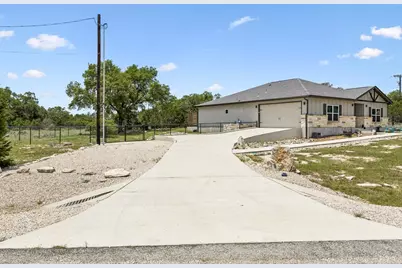 118 Red Tail Cv, Spring Branch, TX 78070 - Photo 2