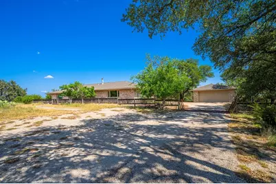 113 Indian Bluff Dr, Kerrville, TX 78028 - Photo 4