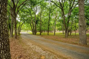 113 Indian Bluff Dr, Kerrville, TX 78028 - Photo 48