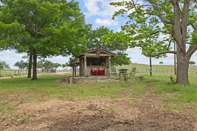 382 Breezy Hills Dr, Fredericksburg, TX 78624 - Photo 68
