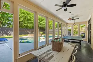 419 E Travis St, Fredericksburg, TX 78624 - Photo 34