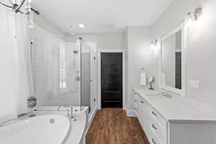 419 E Travis St, Fredericksburg, TX 78624 - Photo 22