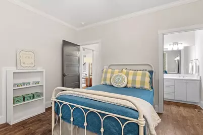 419 E Travis St, Fredericksburg, TX 78624 - Photo 24