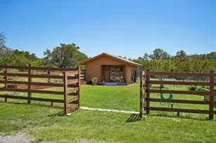 722 W Lacey Oak Pkwy, Kerrville, TX 78028 - Photo 58