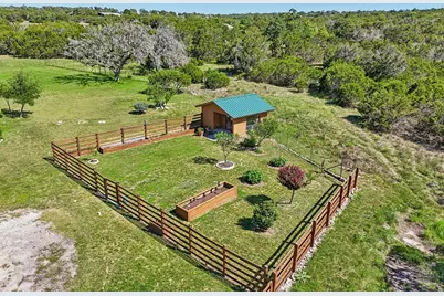 722 W Lacey Oak Pkwy, Harper, TX 78631 - Photo 62