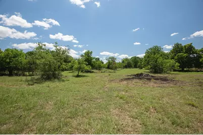 1 Baj Ln, Fredericksburg, TX 78624 - Photo 4