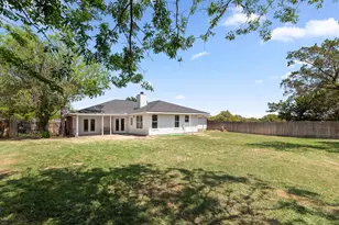 200 Red Oak Ln, Ingram, TX 78025 - Photo 16