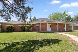 200 Red Oak Ln, Ingram, TX 78025 - Photo 26