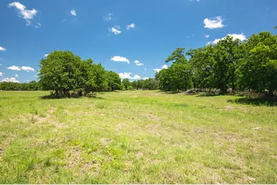 7 Baj Ln, Fredericksburg, TX 78624 - Photo 4