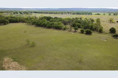 7 Baj Ln, Fredericksburg, TX 78624 - Photo 2