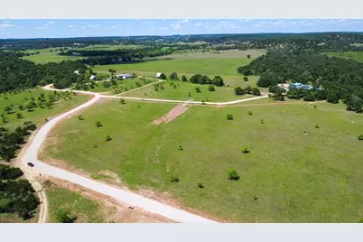 9 Baj Ln, Fredericksburg, TX 78624 - Photo 2