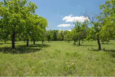 10 Baj Ln, Fredericksburg, TX 78624 - Photo 1