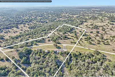 378 Aime Real Ranch Rd, Kerrville, TX 78028 - Photo 54