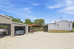 912 Alamo Rd, Fredericksburg, TX 78624 - Photo 16