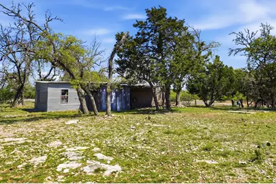912 Alamo Rd, Fredericksburg, TX 78624 - Photo 18