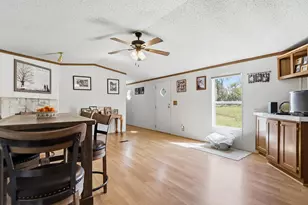 912 Alamo Rd, Fredericksburg, TX 78624 - Photo 2