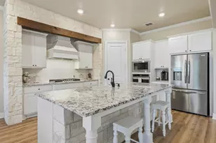 448 Mystic Oaks Trl, Fredericksburg, TX 78624 - Photo 16