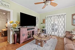 1447 Royal Oaks Loop, Fredericksburg, TX 78624 - Photo 14