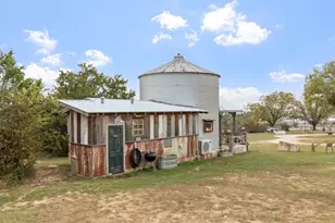 1447 Royal Oaks Loop, Fredericksburg, TX 78624 - Photo 50
