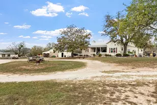 1447 Royal Oaks Loop, Fredericksburg, TX 78624 - Photo 88