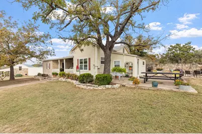 1447 Royal Oaks Loop, Fredericksburg, TX 78624 - Photo 6