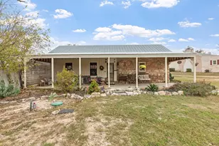 1447 Royal Oaks Loop, Fredericksburg, TX 78624 - Photo 36
