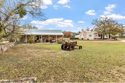 1447 Royal Oaks Loop, Fredericksburg, TX 78624 - Photo 96