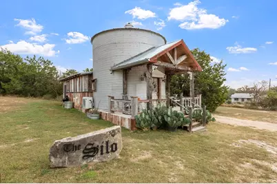 1447 Royal Oaks Loop, Fredericksburg, TX 78624 - Photo 52