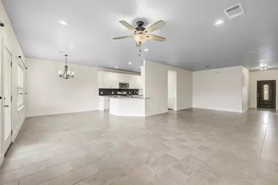 237 Dudley Way, Fredericksburg, TX 78624 - Photo 2