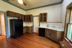 509 W Creek St, Fredericksburg, TX 78624 - Photo 12